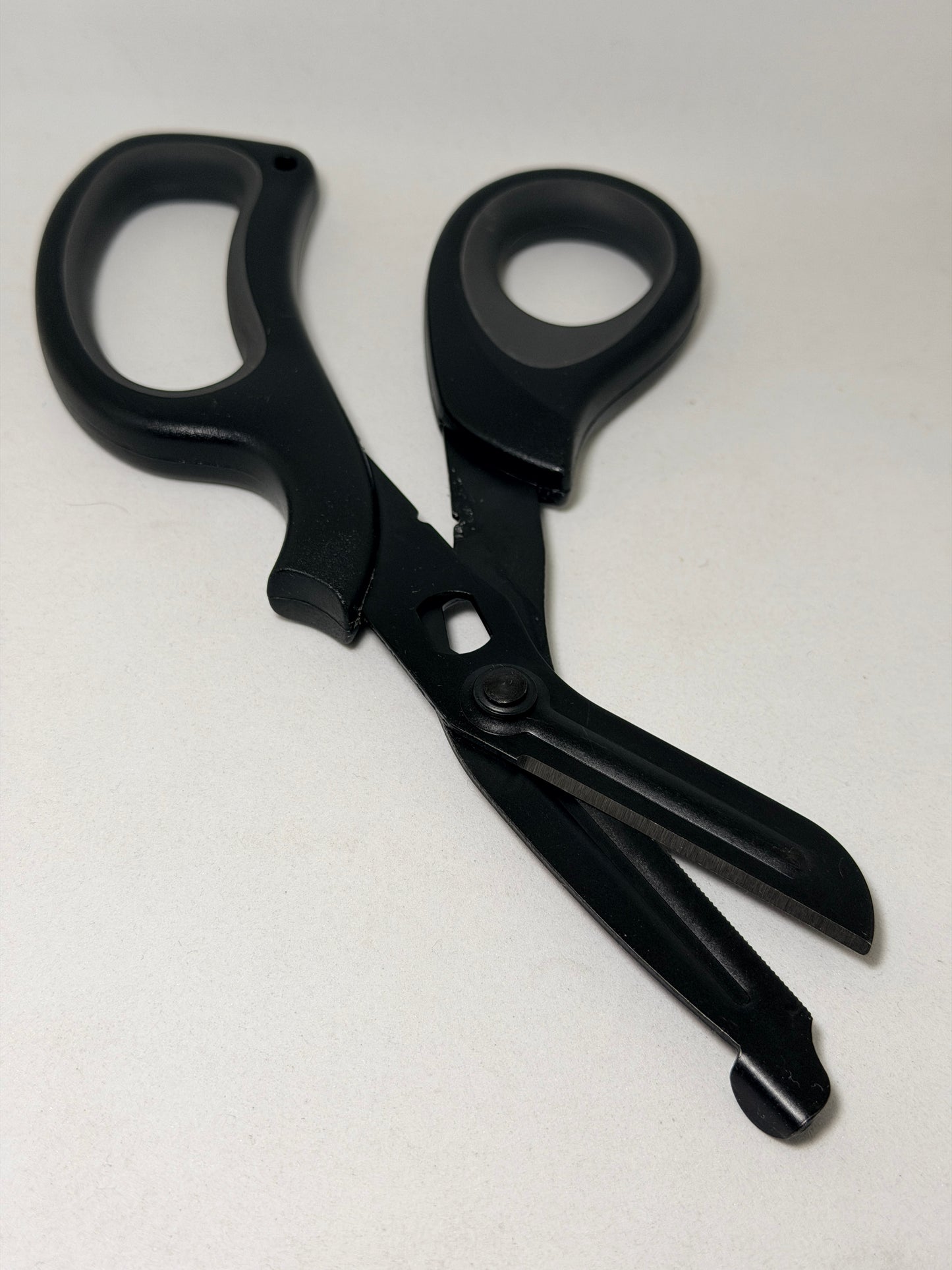 Safety Tip Cornerman Scissor