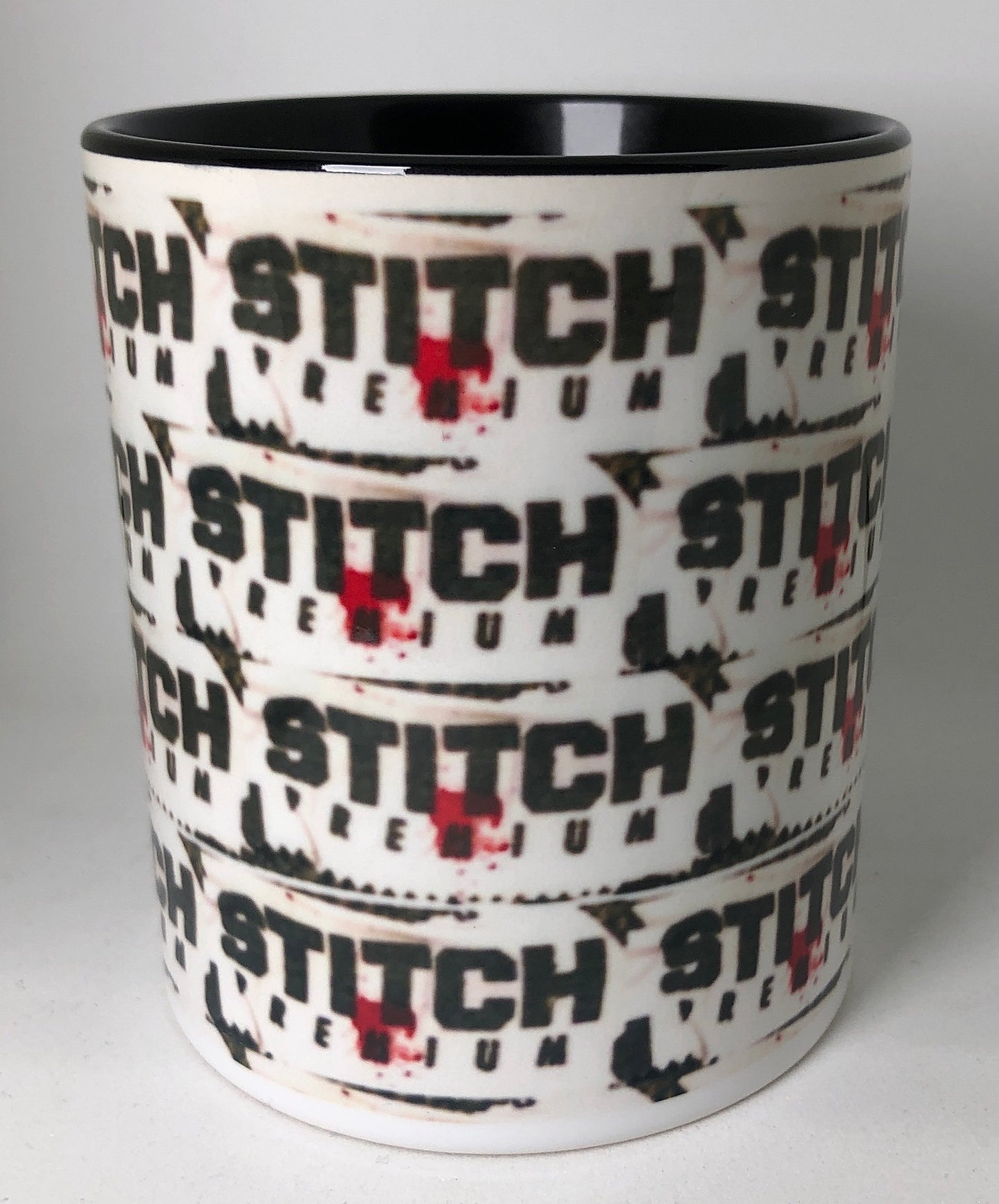 Taza de café Stitch Tape (11 oz)